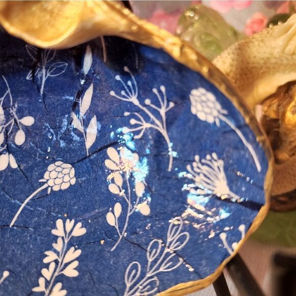 DECOUPAGE PATTERN CLAM SHELL  - Picture 2 of 10